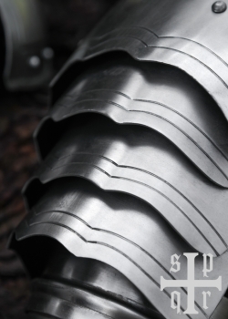 Preview: Gotisches Armzeug - 16. Jh.  -  1,6 mm Stahl  -  Paar